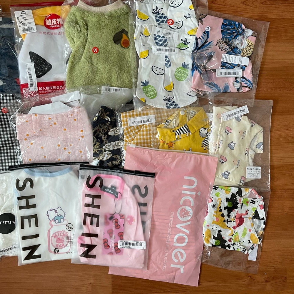 SHEIN | Dog Cat Clothes T-shirts Sweaters Shirts M - Picture 6 of 6